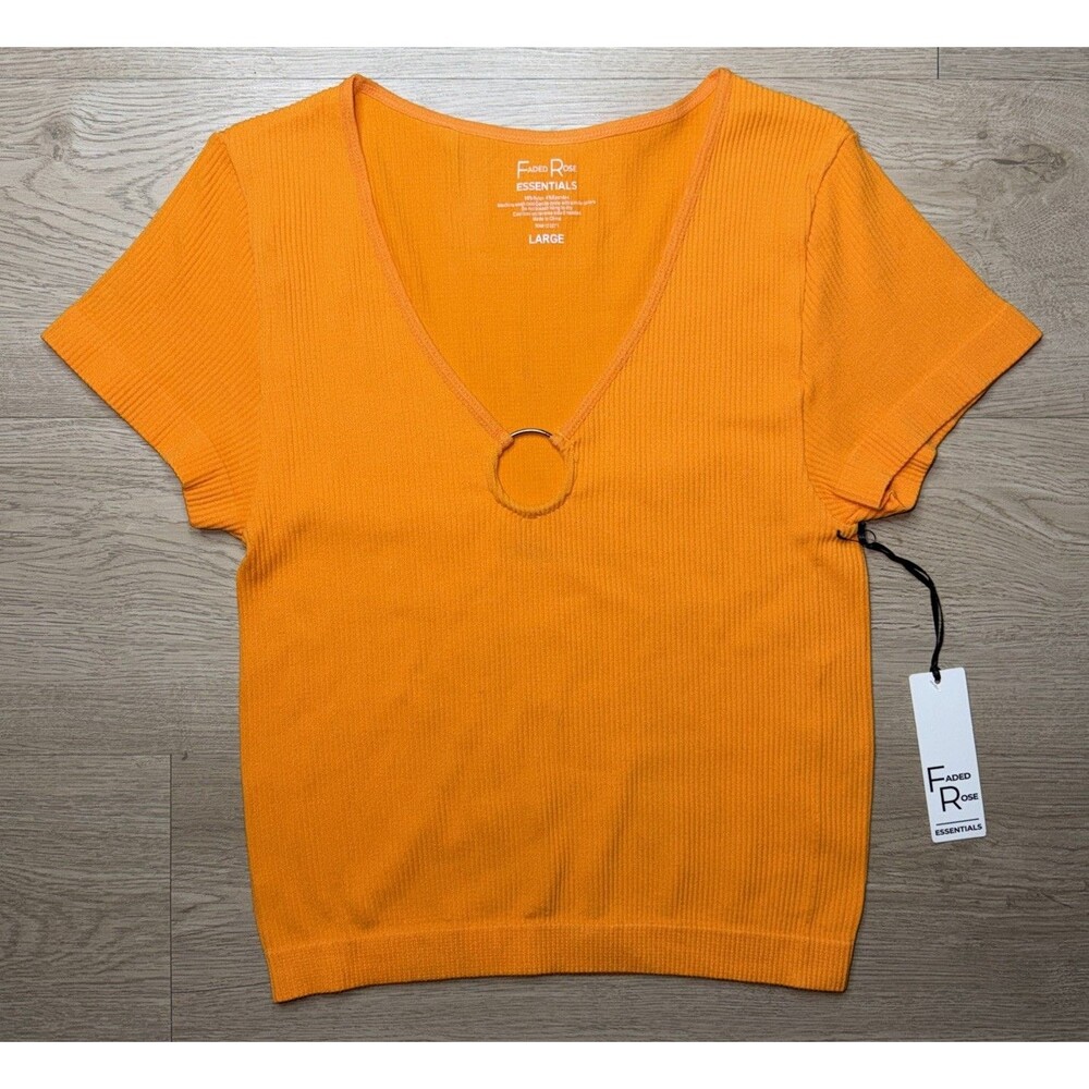 NWT Faded Rose Essentials Women’s Orange Crop Top V Neck O Ring Short Sleeve Top